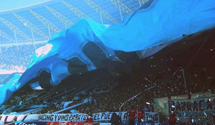 RacingClub's tweet image. Ahí vimos el #RacingPrestaElCilindro.
Si este tuit llega a 100 mil FAV, lo pensamos 😏