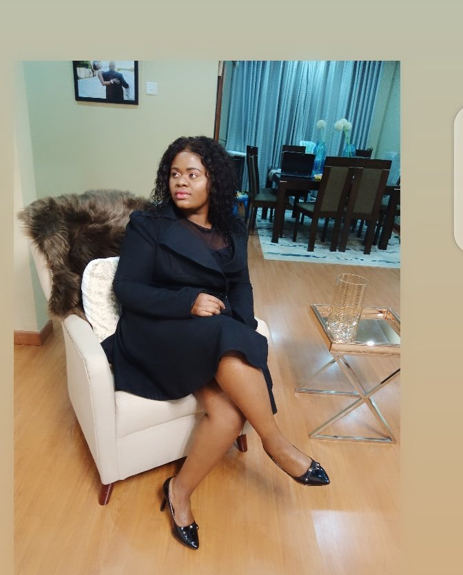 AnnaMulenga3's tweet photo. #Addictedtoblack🖤 https://t.co/yVDRrupF9w