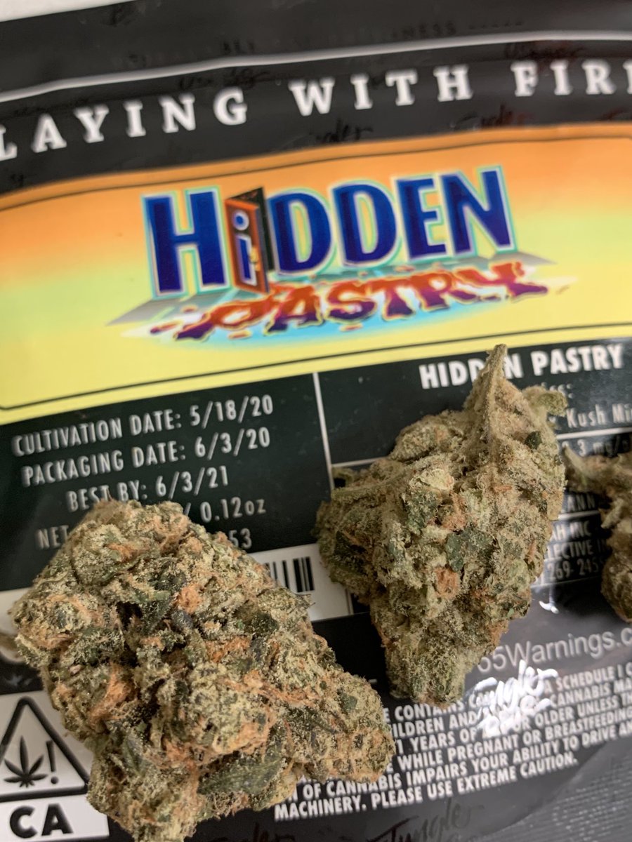 TheRollmaster's tweet photo. Tonights menu... #hiddenPastry https://t.co/nEMoMc6m43