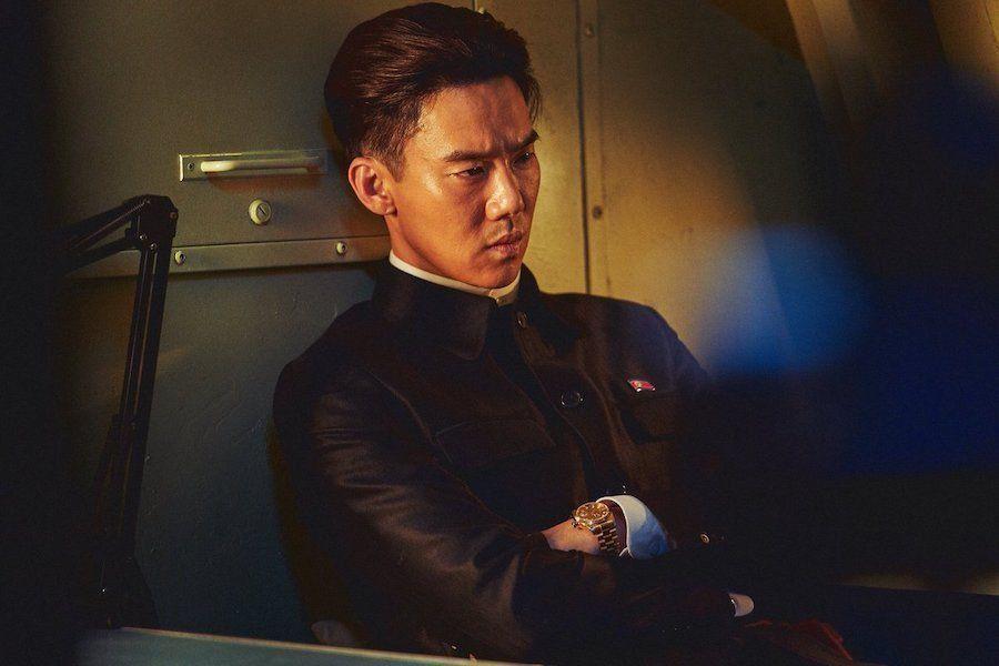 SoompiSpanish's tweet image. #YooYeonSeok comparte cómo se preparó para interpretar a un líder norcoreano en secuela de “#SteelRain” soompi.com/es/article/475…