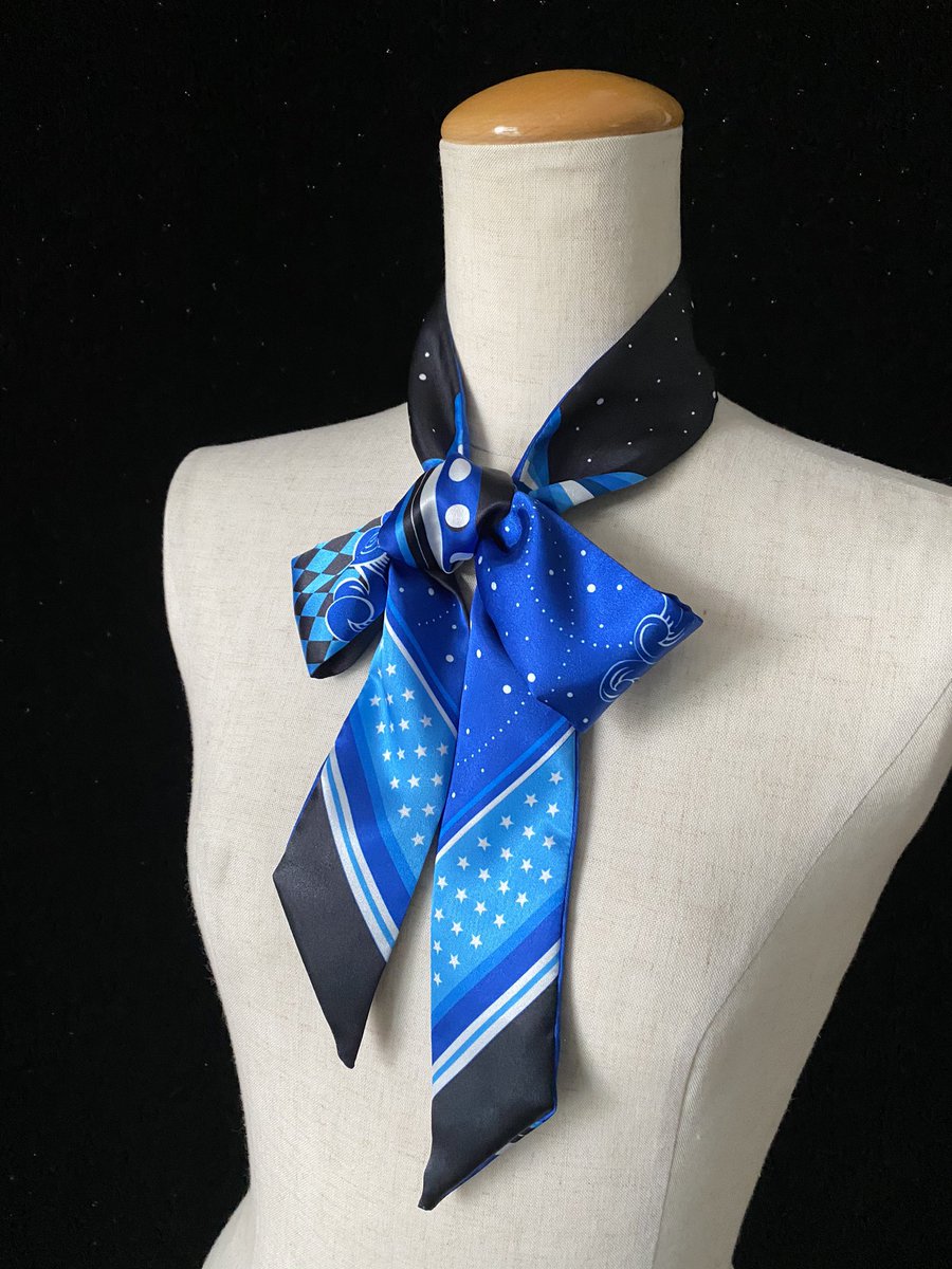 Uzivatel Radiostar Na Twitteru リボンスカーフ こんな感じに進行中です 裏表が見える感じで撮影してみました 首 に巻く他に バンダナ カバン ベルト風にウエストなどにも巻いても楽しめるアイテムです 予定だと8月に発売です 銀鉤舎の裏面はもちろんナーン