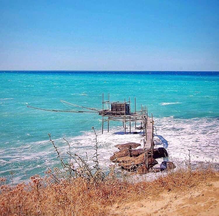 lloucin's tweet photo. La spiaggia di Punta Penna a Vasto è una delle poche spiagge incontaminate di tutto il Mar Adriatico
Nella Riserva Naturale di Punta Aderci, la spiaggia di Punta Penna è famosa per le sue dune, habitat naturale del Gabbiano Reale e del Fratino
#yesabruzzo #abruzzo #puntapenna https://t.co/owPPSEE5qq