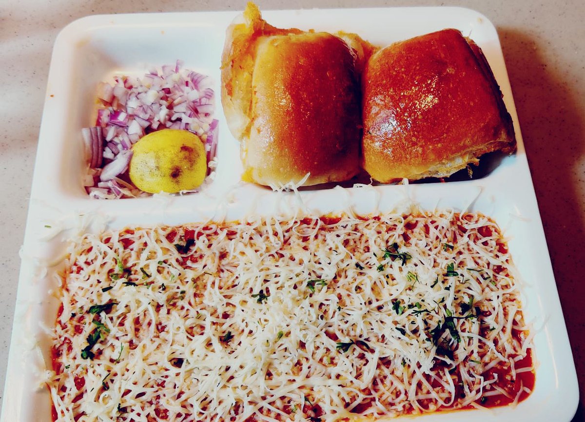 @vlp1994 Shiv Sagar - Lower Parel
#Pavbhaji is incomplete without #Amulbutter and #Amulcheese
