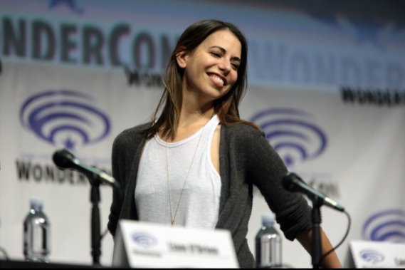 GeeksGamersCom's tweet image. ICYMI: Actress #LauraBailey who voices the character of Abby in #TheLastofUs2 is receiving awful, hate filled threats due to the Joel situation. Please don't be this way.