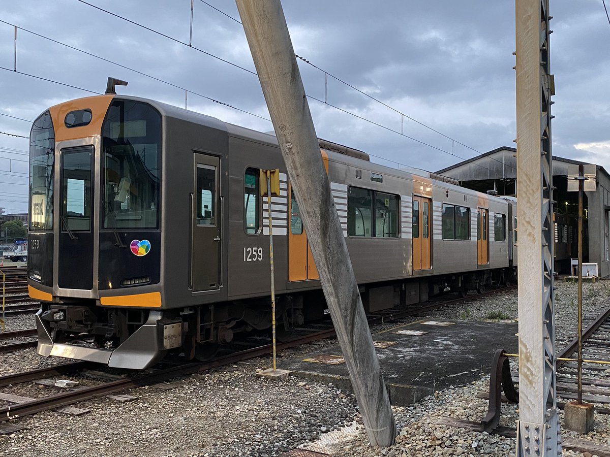 Kl30kei در توییتر 山陽電車飾磨駅近くの車庫に 阪神1000系19fがいました 1000系は普段阪神なんば線や近鉄奈良線で運行していますが 姫路の飾磨車庫に入庫している1000系を見るのはいいですね 7 4 飾磨駅近くにて