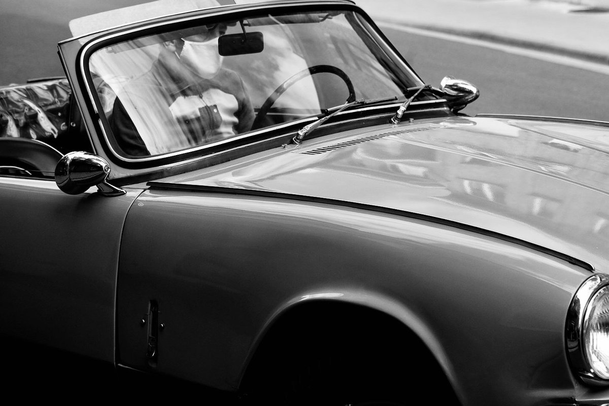 Crossroadsmoke's tweet photo. #streetphotography #bnw #bnw_captures #Monochrome #fujifilm_xseries https://t.co/4yX8NFYs7o