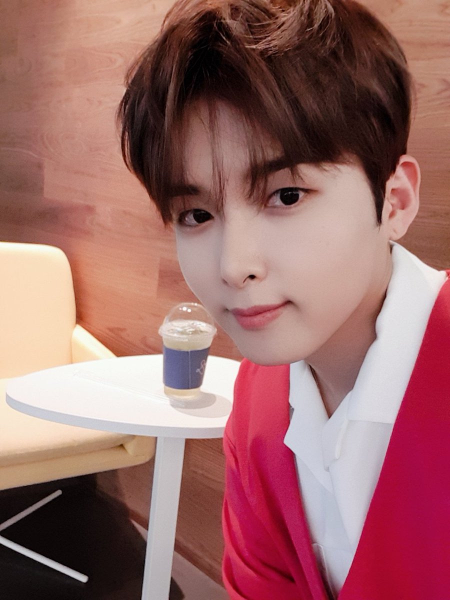 ryeowookpic's tweet photo. 200704 https://t.co/J0sMfuzHrq