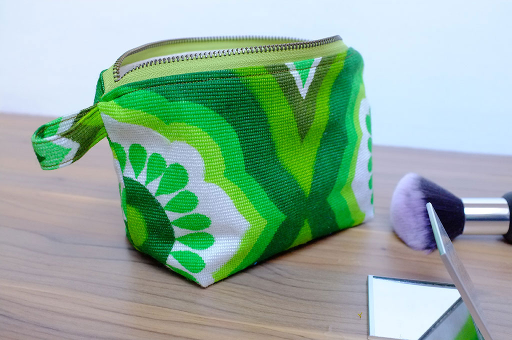 Always original mid-century fabric! All my items are handmade and available on Etsy and eBay! poppetretro.com
#gotvintage