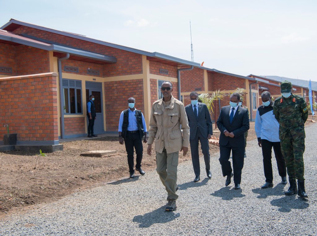 UrugwiroVillage's tweet photo. Today in Nyagatare District, President Kagame will mark the 26th Anniversary of Liberation with the inauguration of Gishuro Model Village, home to 64 families, an ECD center, a school with smart classrooms and a health centre. #Kwibohora26 https://t.co/jicD7Baco8