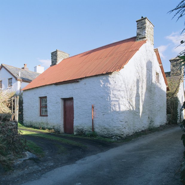 It's a place of historic contrasts.Where the word "ancient" struggles to do justice to architecture, agriculture and geology.An unparalleled Welsh treasure.More   https://www.theguardian.com/environment/2017/mar/13/low-sunshine-throws-light-complex-past-wales  https://ceredigionhistory.wales/llanon/&nbsp;  https://www.peoplescollection.wales/items/28726&nbsp;  https://coflein.gov.uk/en/site/308699/details/llanon-field-system-morfa-esgob