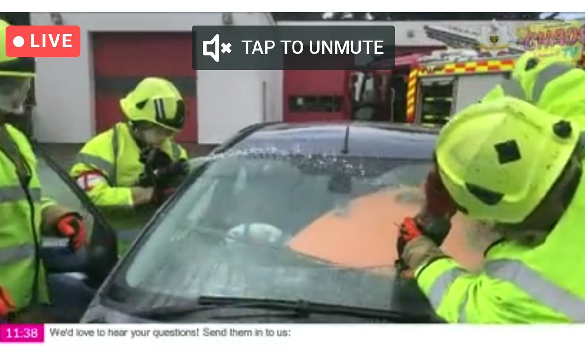 CHAOSRadioUK's tweet photo. Ever wondered how @CornwallFRS get trapped people out of their vehicles? Tune in now and watch the Bodmin Crew demonstrating! Wow what a job ..#Respect #Cornwall https://t.co/jOmF2LuDgF