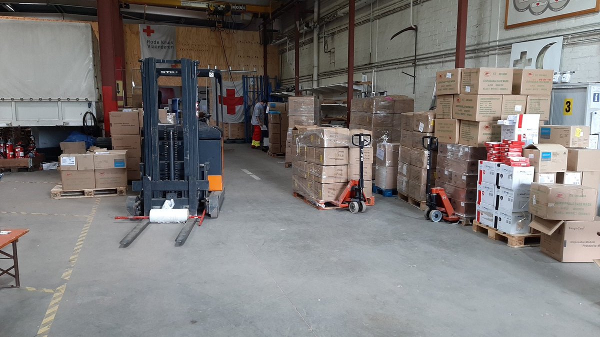 Sterk in logistiek ! 

#helpthelpen
#logistics
#pbms