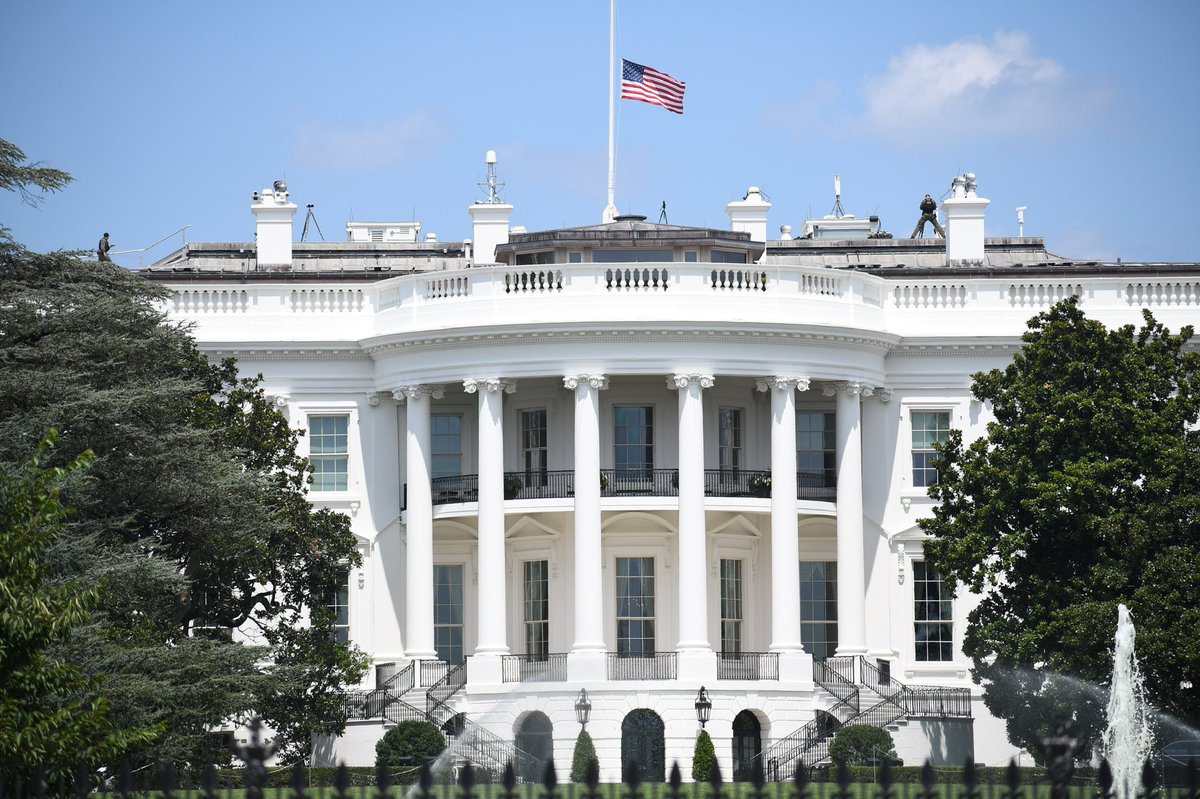 rossathibault's tweet photo. 🇺🇸 Happy 4th of July! 🇺🇸 

Despite the current challenges that our nation faces there remaims nothing wrong with America that cannot be fixed by what is right with America! 

I hope everyone has a happy, healthy and safe #IndependenceDay. https://t.co/DuxbaLZESO