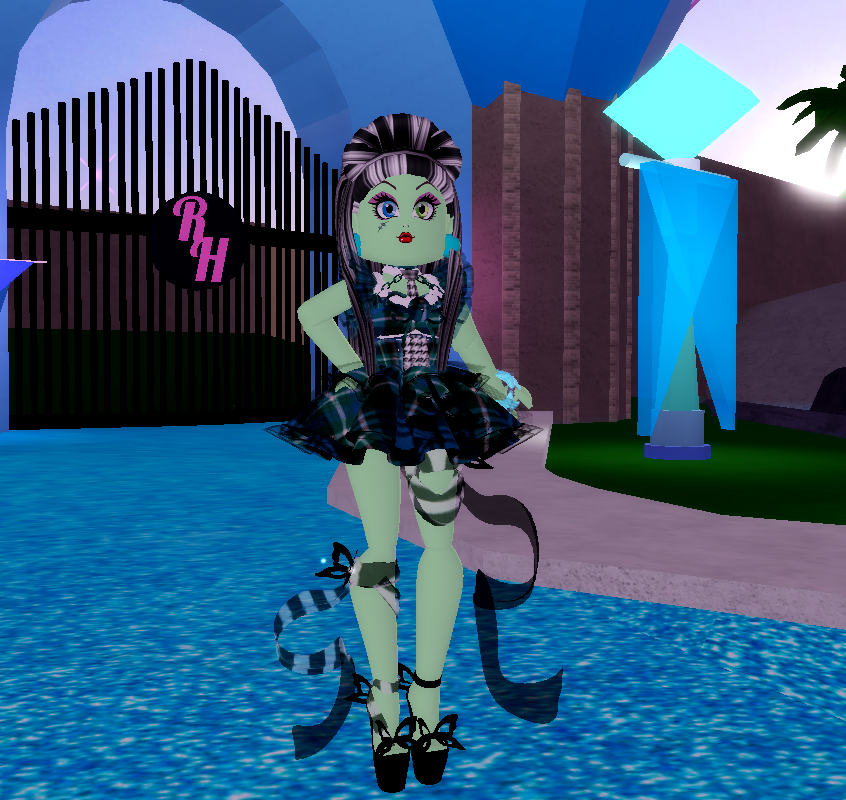 Lol Qliengirl Twitter - monster high roblox outfits