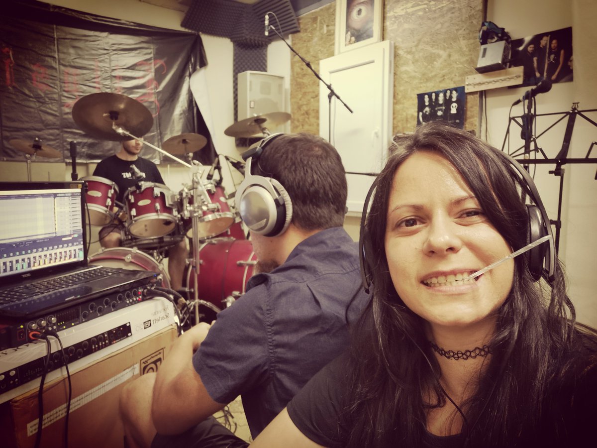 aegoniaband's tweet photo. We're recording drums today! Something new's coming up... well, not very soon :D

#aegonia #drums #drummer #recording #fantasy https://t.co/u4m6OHMM7E