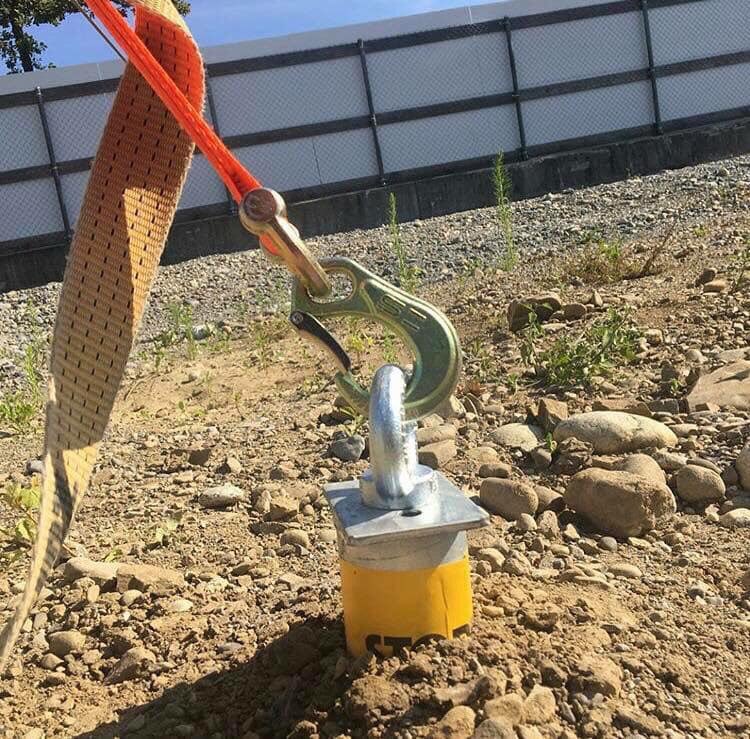 <a href="/jackie_dyda/">Jackie Dyda</a> @ellisbarriebros @TheMarramGrass <a href="/celticcanvasco/">Celtic Canvas Co</a> We do ground anchors if you need a secure anchor for a marquee or similar