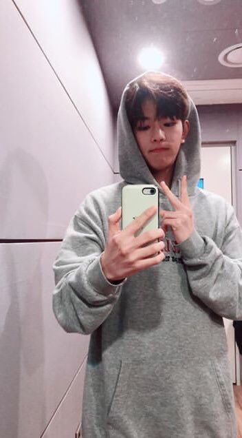 to look at how he is so comfortable in those and whenever he wearing hoodie he just automatically become little puffy cute tiny babie and he just- he just look so cute in those HOODIE EXISTS ONLY FOR SEUNGMIN CANCELLED ME IDC 