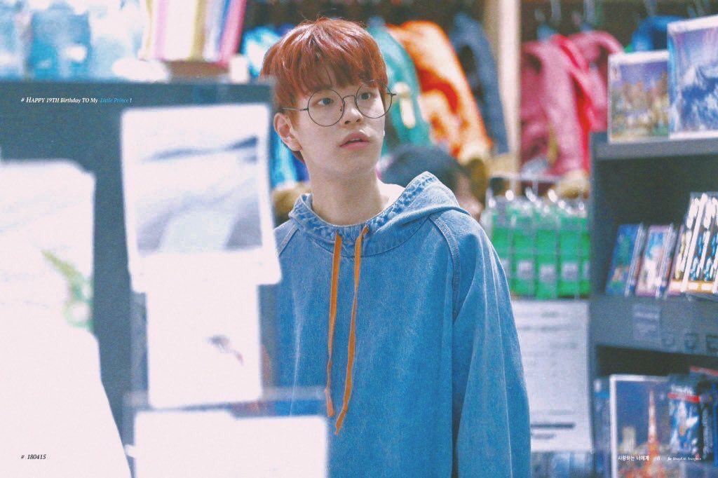 to look at how he is so comfortable in those and whenever he wearing hoodie he just automatically become little puffy cute tiny babie and he just- he just look so cute in those HOODIE EXISTS ONLY FOR SEUNGMIN CANCELLED ME IDC 