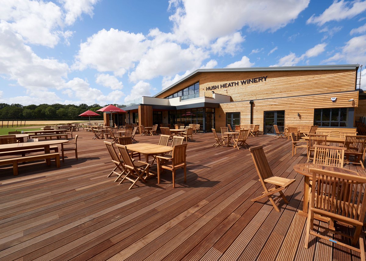 It's our first day re-open for tours, tastings and food! 🥂🍴

We hope we will be seeing many familiar faces as well as those who haven't visited us before! We can't wait to welcome you through the doors at 11am!

See you shortly 🥂