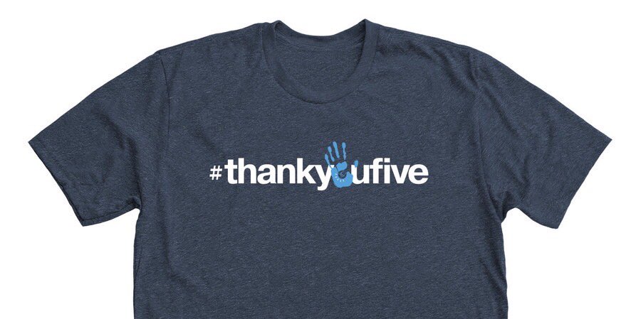 thankyoufivenyc's tweet photo. Have you seen our new merch campaign? Weβre trying to raise money to continue our initiatives, such as fueling the frontline healthworkers. Check it out at https://t.co/NXBIXPd1wv!
#healthcarehero #healthcareheroes #endlessthanks #fuelthefrontline #thankyoufive https://t.co/Q8492FnSfM