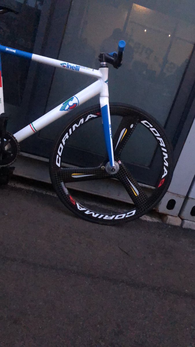 rahanandra's tweet photo. #fnfjb - WTS Corima mint condition ban tubular vittoria baru ganti minat pm/contact : 08119996867 https://t.co/r0NIrNxBpQ