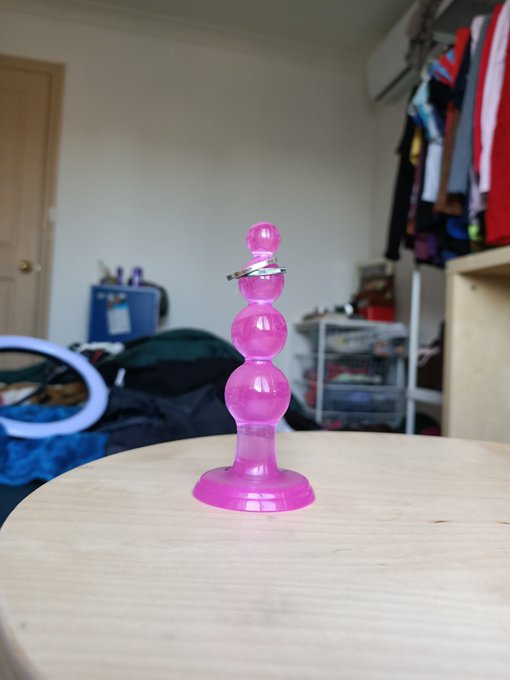 Thoughts on my new ring holder? https://t.co/gogloeT4zK