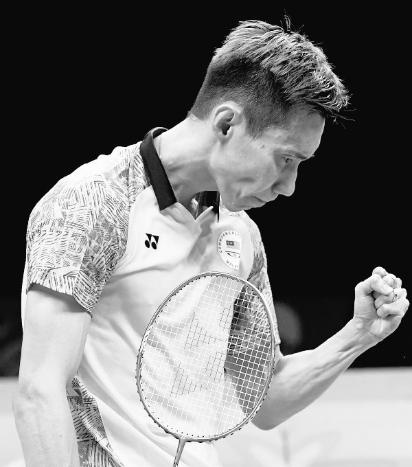 NasSpaceflight's tweet image. Lee Chong Wei, Taufik Hidayat, Lin Dan and Peter Gade have retired 

The end of an era