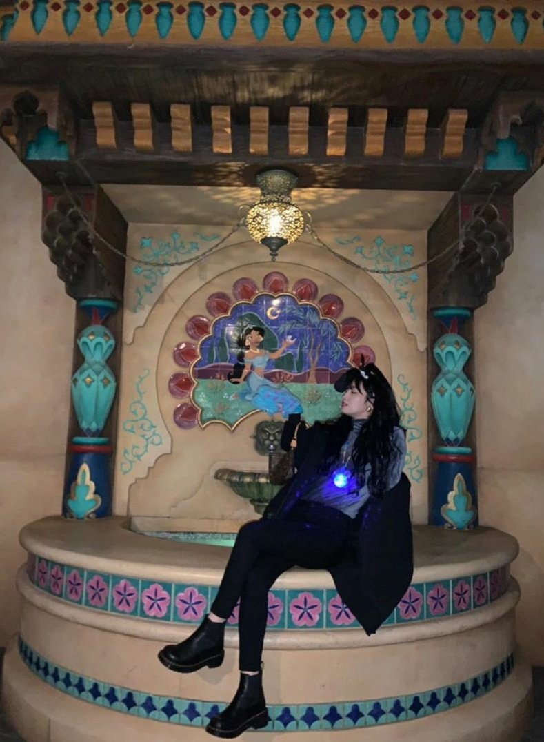 momo& #39;s gf material and aesthetically pleasing pictures taken from Disneyland — a thread <3