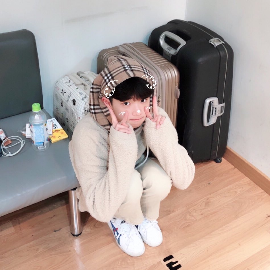 SDP99p's tweet photo. 완전 아기이심..🥺

#손동표 https://t.co/28kijb65Km