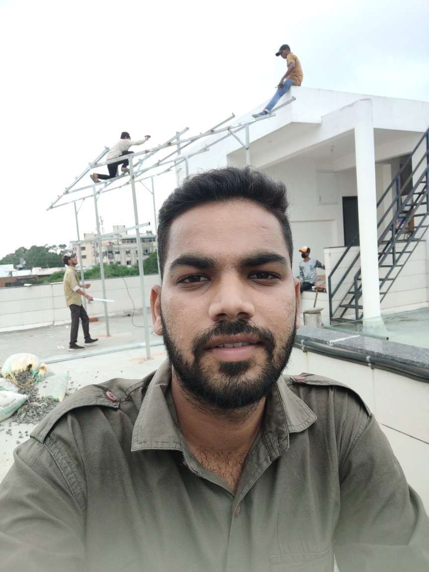 IndianSolar1's tweet photo. Site work resumed after lockdown..
.
.
.
#GoSolar #solarpower #solarpanelsystem #solarenergy #cleanenvironment #greenenergy 
.
.
For enquiry DM / Call on
+91-9479785747, 9424836103 https://t.co/BOeQN7UCSh
