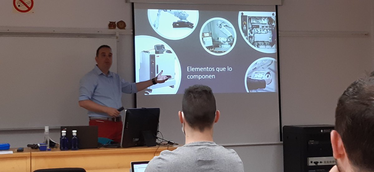 Aprovechando la mañana del sábado con <a href="/BorjaTemino/">Borja Temiño</a>, aprendiendo sobre robótica colaborativa en #i40vall. <a href="/FomTalent/">FomTalent</a> <a href="/FomAlumni/">FomAlumni</a> <a href="/eden_valladolid/">Escuela de Negocios</a>.