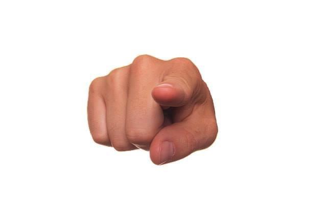 SlaimanJaffal's tweet photo. صباح الفجل والملفوف
للشعب المشحّر والمنتوف
كانوا شويّة صاروا بالإلوف
متى الفرج مش معروف https://t.co/bpiPQQmdhG