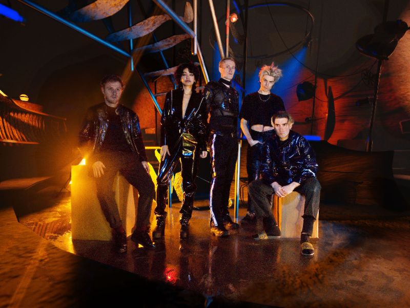 diymagazine's tweet photo. South London's Sweat (@sweat_net) announce new virtual reality club SweatNet, featuring performances from Lynks Afrikka (@LynksAfrikka), PVA (@pva_are_ok) and more! https://t.co/CfdUoDj7ht https://t.co/aAmfu1vUeO