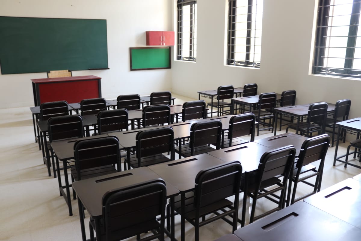 SaeedGhani1's tweet photo. Govt Secondary School Damba Village Malir Karachi.
@BBhuttoZardari @MuradAliShahPPP @murtazawahab1 @HamidMirPAK @shazbkhanzdaGEO @WaseemBadami @AajKamranKhan @asmashirazi @adilshahzeb https://t.co/gMN4aIoMnZ
