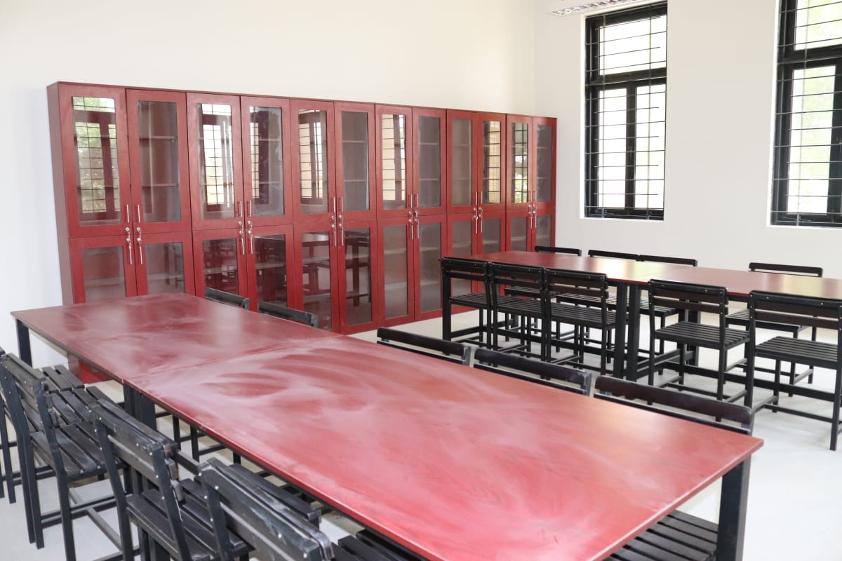 SaeedGhani1's tweet photo. Govt Secondary School Damba Village Malir Karachi.
@BBhuttoZardari @MuradAliShahPPP @murtazawahab1 @HamidMirPAK @shazbkhanzdaGEO @WaseemBadami @AajKamranKhan @asmashirazi @adilshahzeb https://t.co/gMN4aIoMnZ