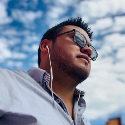 AlanCastillo11's tweet photo. #NuevaFotoDePerfil https://t.co/DM4V1xo5Yz