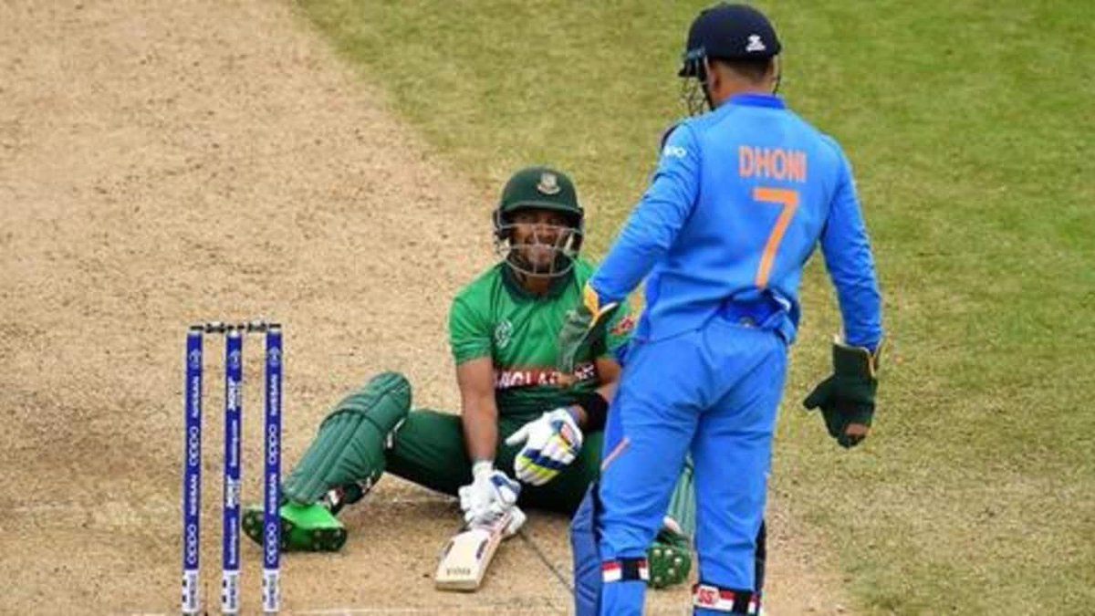 CricXtasy's tweet photo. He guarded the stumps like it belonged to him ♥️
#Crickrt #MSDhoni #CricketThread https://t.co/83aCDYt6WX
