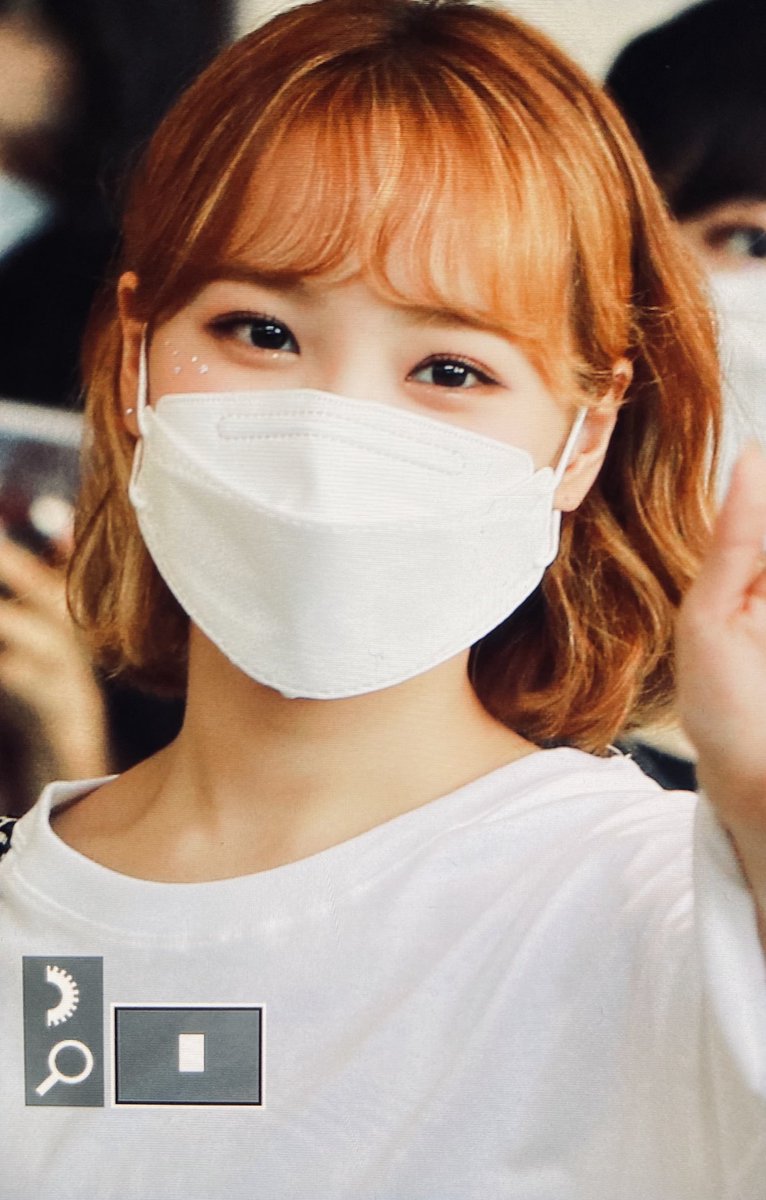 shallbeloved08's tweet photo. 200704

#김채원 #アイズワン #チェウォン #채원 
#아이즈원 #IZONE 
@official_izone https://t.co/Y2BQ7NkpR1