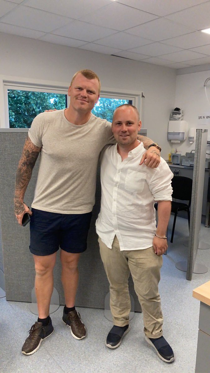 johnsen_th's tweet photo. Vi fyrer løs på måker, @abidraja, VAR og mye mer. Sjekk ut botkassa på Spotify og hør hva @JARiiseOfficial har å si👌 Tusen takk for besøket,kompis ✋#botkassa #podcast #podcasting #liverpool #roma @LFCSCN @ASRomaEN @LFC #Liverpoolchampions https://t.co/sqrxMdHDlQ