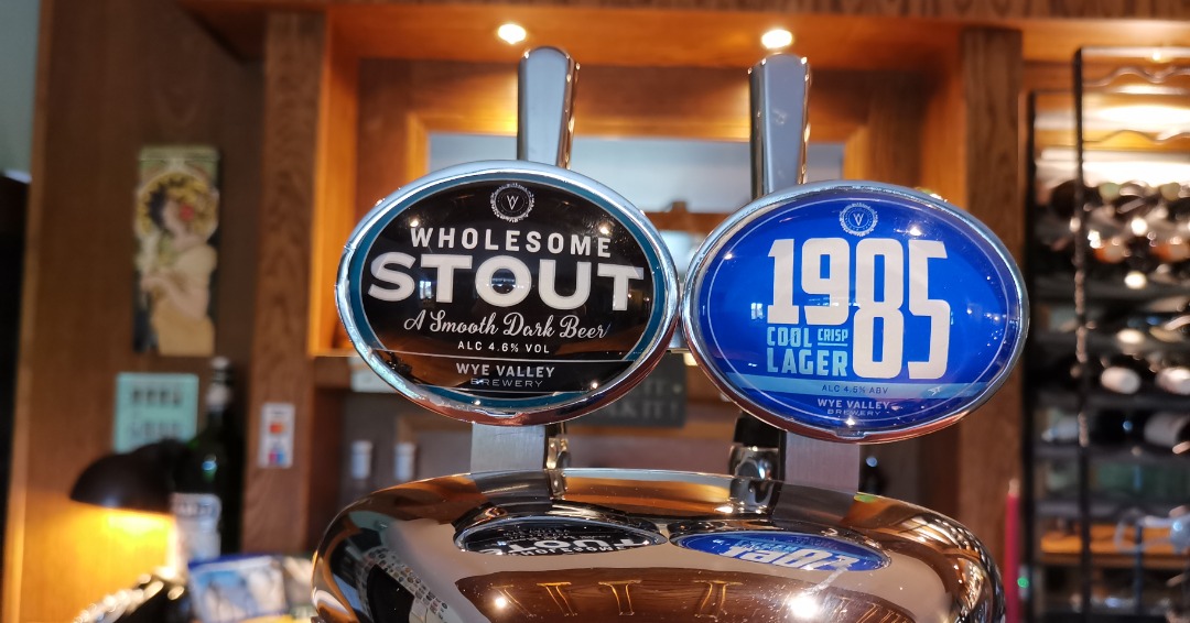 TheMonklandArms's tweet photo. The beers are all lined up ready to be served as soon as our licence allows (11am Friday and Saturday, 12 on Sunday) but in the meantime Breakfast is now being served until 11.30am
#pubbreakfast #realale #camra https://t.co/bGfWaTGjVh