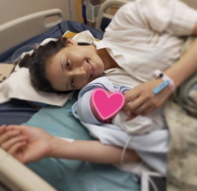 橋本マナミ’s pics and videos