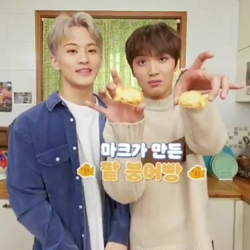 MARKHYUCKARCHIV's tweet photo. the boys made fishies!!!! https://t.co/bCDHXB0Bya