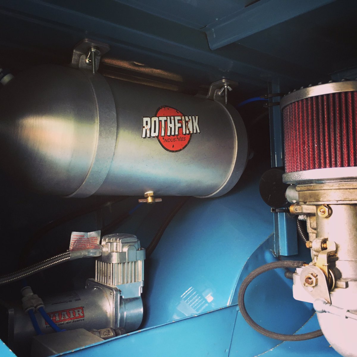 trustyrustyvw's tweet photo. #airride #vwsplitscreen #rothfink #doveblue #builtgortheride #vintage #vw #bus #bug #vwcampervan https://t.co/AX4awYSwd2