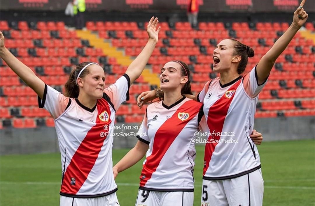 paula_andu7's tweet image. Talento puro que unido a tu madurez, trabajo y humildad hacen la mezcla perfecta. Un placer haberte visto crecer con la ⚡y compartir nuestros momentos! 😄Te seguiré muy de cerca, disfruta tu nueva etapa y sigue creciendo! ⭐❤️🚀 Siempre serás una de nuestras guerreras. ⚔️⚡