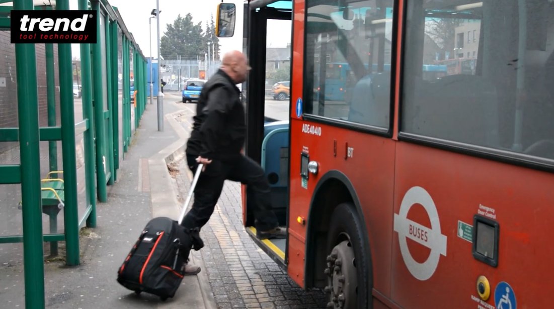 Tradespeople carry tools on public transport  https://www.trend-uk.com/en/UK/wheeledtoolbag/ or by bike, using compact tools  https://www.screwfix.com/p/xtend-climb-professional-aerospace-grade-aluminium-telescopic-ladder-3-8m/483fh, and have the parts needed delivered to that day's workplace ( Pimlico aim to deliver within the hour)  http://www.pimlicoplumbingheatingmerchants.com/delivery/ 