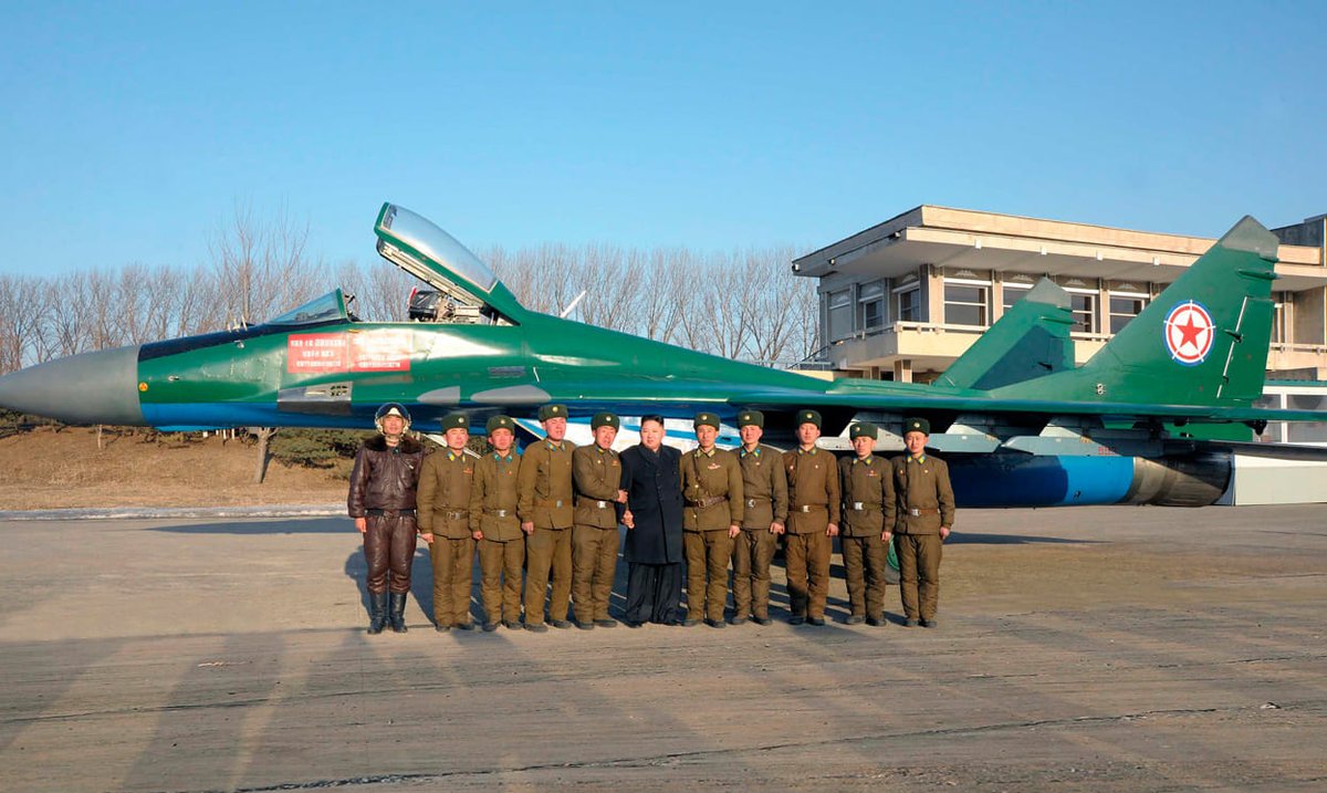 TRUFAULT 'Historia Militar' tweet media