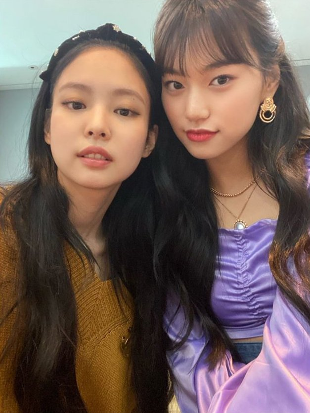 channelbitchh's tweet photo. Visual queens https://t.co/wGzJ4t5yhC