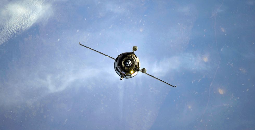 AsgardiaSpace's tweet photo. Russia's @roscosmos will sink #ProgressMS13 with @Space_Station crew wastes in the southern part of the Pacific Ocean some 1,810km east of New Zealand's capital #Wellington late on July 8th. Is there another way to dispose of what no longer need? https://t.co/FUIJ0gZfqk