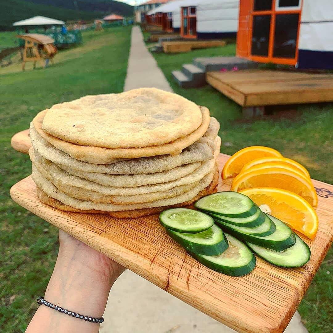 Хааяа бас яах вэ 😋