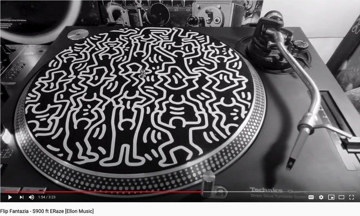 Keith Haring: Street Art Boy
cant wait to watch this on BBC2 tonight ✊
he features on our new video we put out this week courtesy of my Haring slip mats!! 👀🖤
youtu.be/wzSnINRZ5Bs?t=…

#keithharing #streetartboy #slipmat #haringart